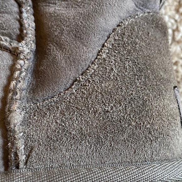 Women's Grey UGG Boots - Picture 9 of 11